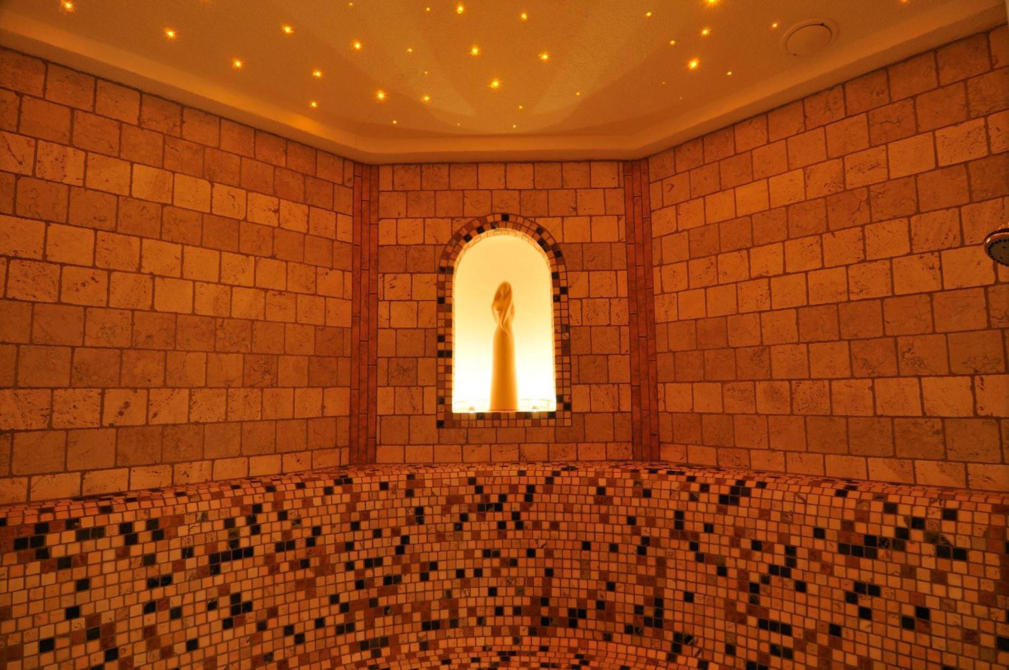 Garni Hotel Iris Селва ди Вал Гардена Екстериор снимка